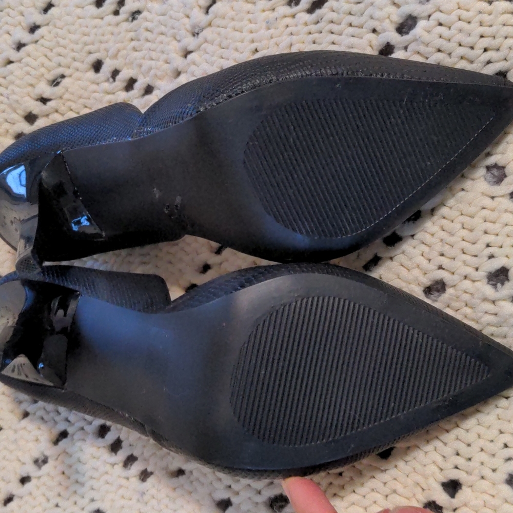 Black snakeskin heels size 8.5 Charlotte russe - Picture 4 of 6